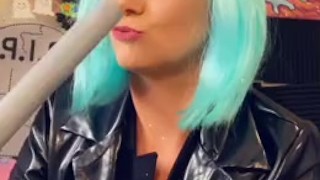 Laura is Reading you, your LAURA RIGHTS 
