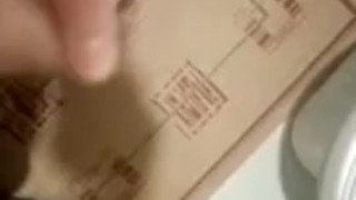 Одинокий дрочер ваня теперь уволен из КФС за это