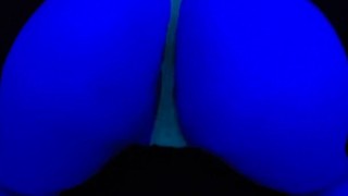 SEXY MILF TWERKING IN THONG (BLACKLIGHT)