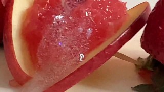 PUSSY FRUIT (FOOD FETISH)