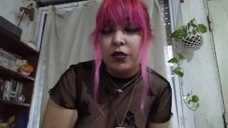 Pov: Reyna gótica culona te rompe el corazón (Humillacion)