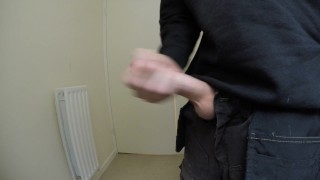 Masturbating to porn, CLOSE UP CUMSHOT