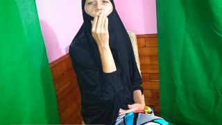 Shameless Afghan Muslim wife Smoking
