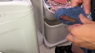 彼女の染み付きパンツを巻き付けてたっぷり中出しオナニー