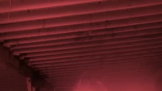 Baddie shakes ass for the camera in an abandoned building