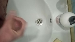 Мастурбация большого члена