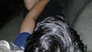 Jovencito Caliente en casa