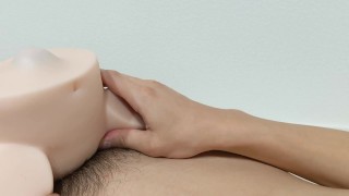 大型オナホで騎乗位大量中出し！我慢できずに速攻射精！最後は逆流