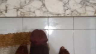 Early Morning piss