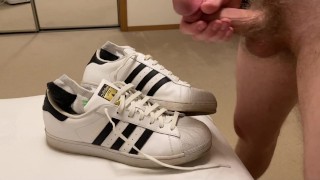 I Cum on my Adidas Superstars