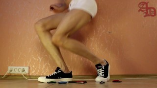 TRANNY GIANTESS AMANDA CRUSHES METAL CARS IN SNEAKERS AND WHITE SHORTS - 1 (CRUSH FETISH)