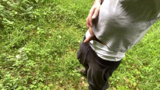 Horny dude piss
