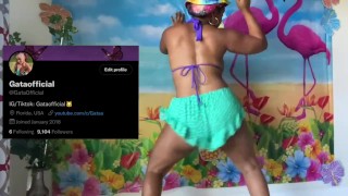 La mamá de la mamá Gata Official Fast Twerking Booty shorts Xtreme Ass Shaking 