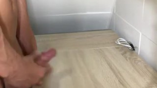 ＠KEITARO63000552 日本人筋肉質男子のよく飛ぶ射精　Frequently flying ejaculation of Japanese muscular boys