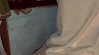 Waiting for gf to get off work - cum play