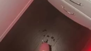 Huge cumshot