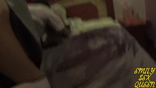 Colegiala adicta al sexo (parte 1) Emily Sex Queen