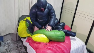 Cum Hoody Parkasite Overfilled down jacket