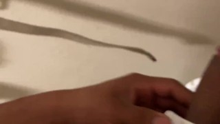 Follando con mi novia de 18 años por primera vez