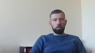 Masowanko pałki w biurze