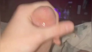 Two college boys make a cumshot vid