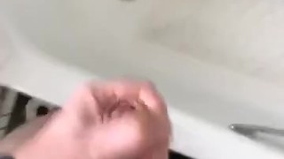 Cumming over the bath - Cummingcouple4u4u
