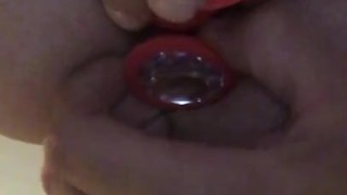 Un deuxième plug dans le cul pour les plus vicieuse 😘