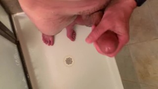 SHOWER: Quick Cum Before Bed 