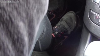 pedalpumping with nike on my feet 