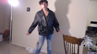 Smokin' Hot Leather Jerkoff with Maolo!!!