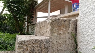 pissing outdoor on the stairs, neighbors are watching me!
