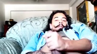 Quick Shoot Cum Show Sexy Venezuelan guy.