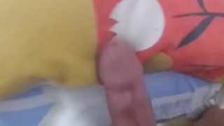 Cogiendo almohada wa0009