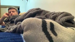 Sniff, kiss and lick my smelly feet