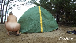 How to set up a tent on the beach naked. Video tutorial.