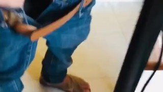 Papi vaquero solo mostrando verga dura 