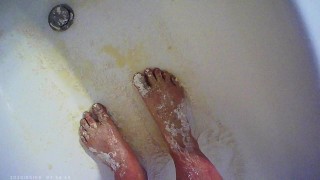 Pissing on Flour Covered Feet and Toes