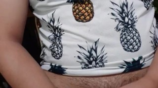 BIG GUY GOT TIME SO HE JERK OFF INTENSELY AND PLAYED WITH HIS DICK