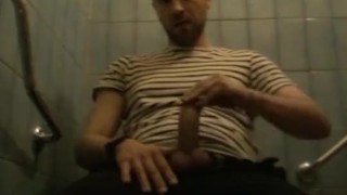 MasturbaBULL - I jerk off in the restaurant toilets