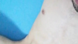 -Especial Halloween🎃 Me hago una paja mientras me doy rico en el culo hasta sacarme toda la Leche