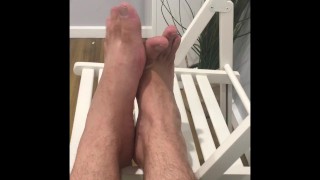 Started out as a gym workout ended up with public bathroom foot session - Very veiny sweaty & smelly
