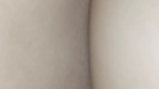 Me masturbo antes de que me la meta