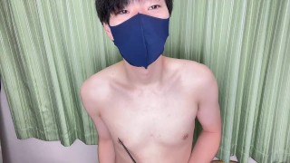 『くし』を使ってでチクニーしたら気持ち良すぎで秒でイってしまいました【乳首動画】