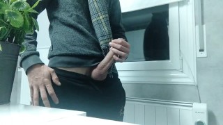 Big Cock Guy With His Scarf, He Is Cold And He Jerks Off And Cums To Get Warm