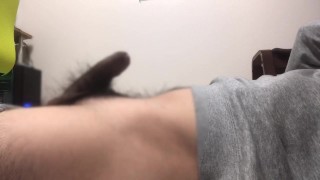 ［ゲイ向け］デカチンオナニー勢いのいい射精！