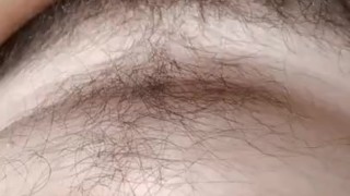 射精は大量に精液を発射します