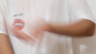 MOVIENDO EL CULO PARA EL