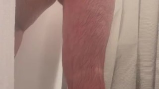 Thick bottom shower close up 