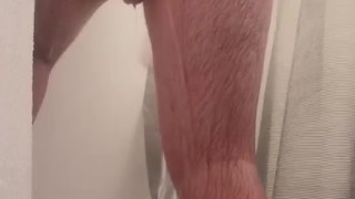 Thick bottom shower close up 