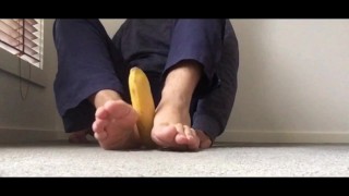 Do you have a big Banana 🍌? - Banana Footjob - Manlyfoot - you will go bananas for this video 🐵